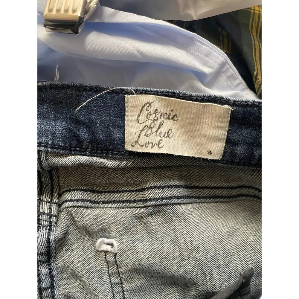 Cosmic Blue Love Women's Raw Hem Flare Jeans Dark Wash Size 31
